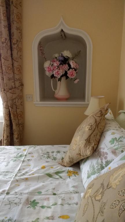 Lindores Guesthouse Peebles Bagian luar foto